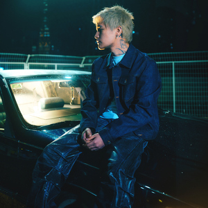 曰肥老太婆视频
